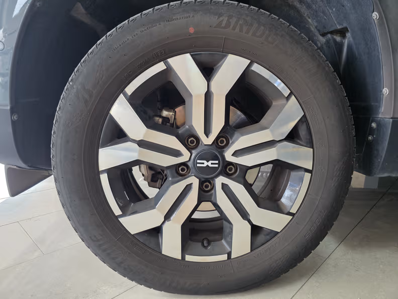 Dacia Duster - 5