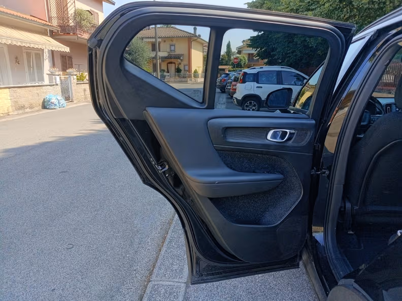 Volvo XC40 - 41