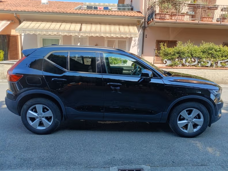 Volvo XC40 - 4