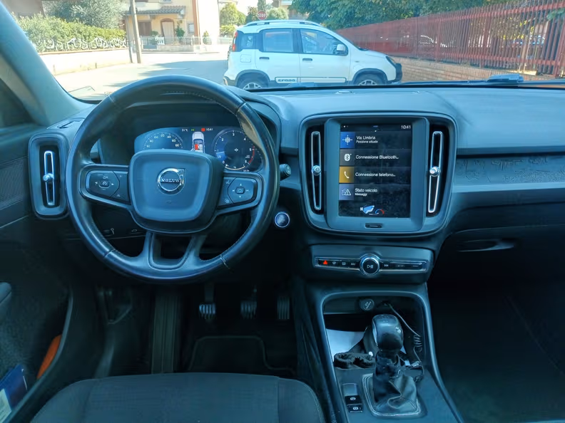Volvo XC40 - 39
