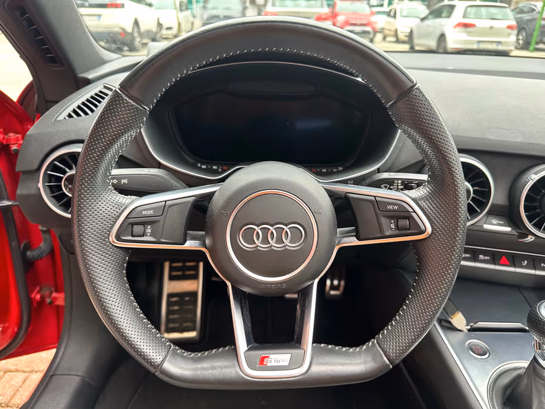 Audi TT - 11