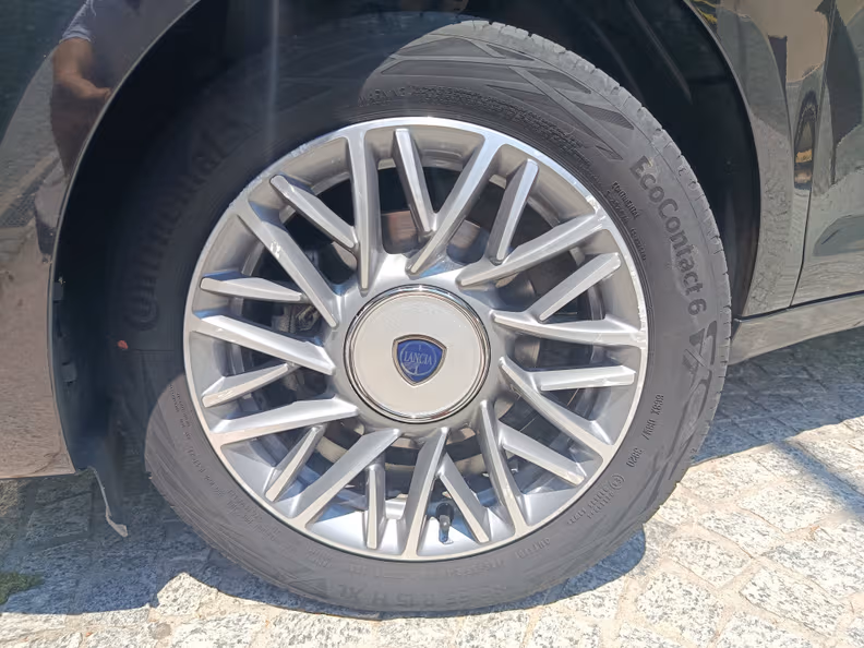 Lancia Ypsilon - 35