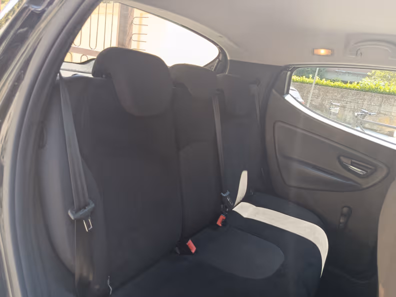 Lancia Ypsilon - 24