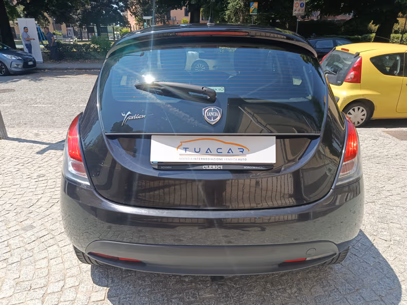 Lancia Ypsilon - 6