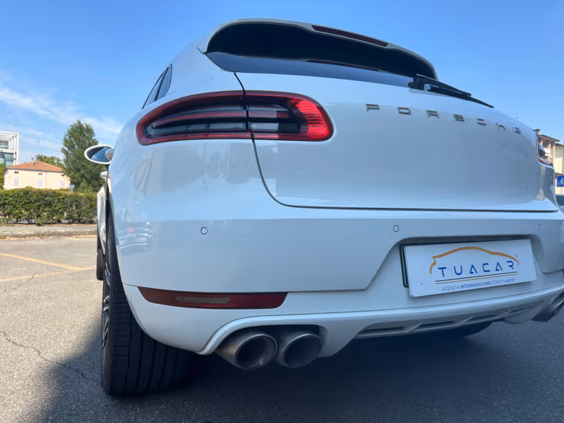 Porsche Macan - 22