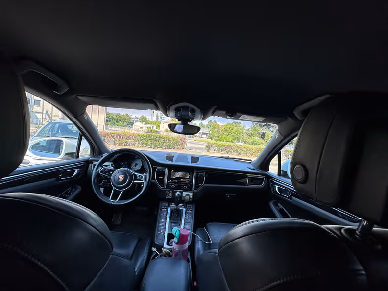 Porsche Macan - 19