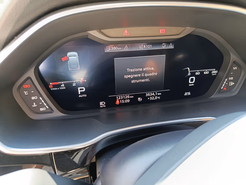 Audi Q3 - 16