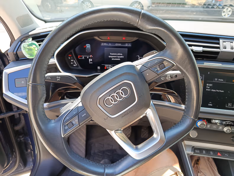 Audi Q3 - 15
