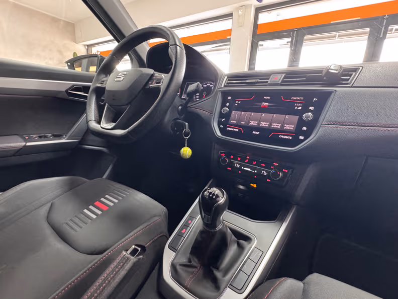 Seat Arona - 13