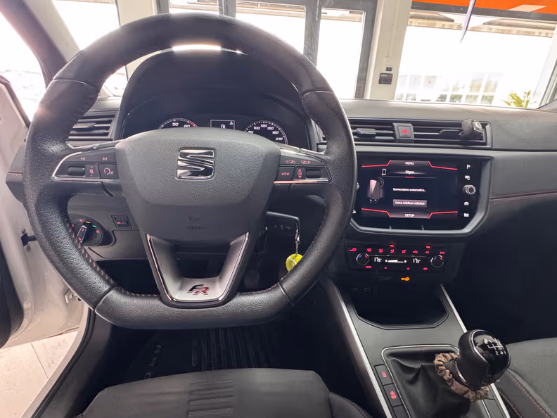 Seat Arona - 9