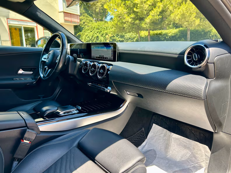 Mercedes-Benz A-Class - 18