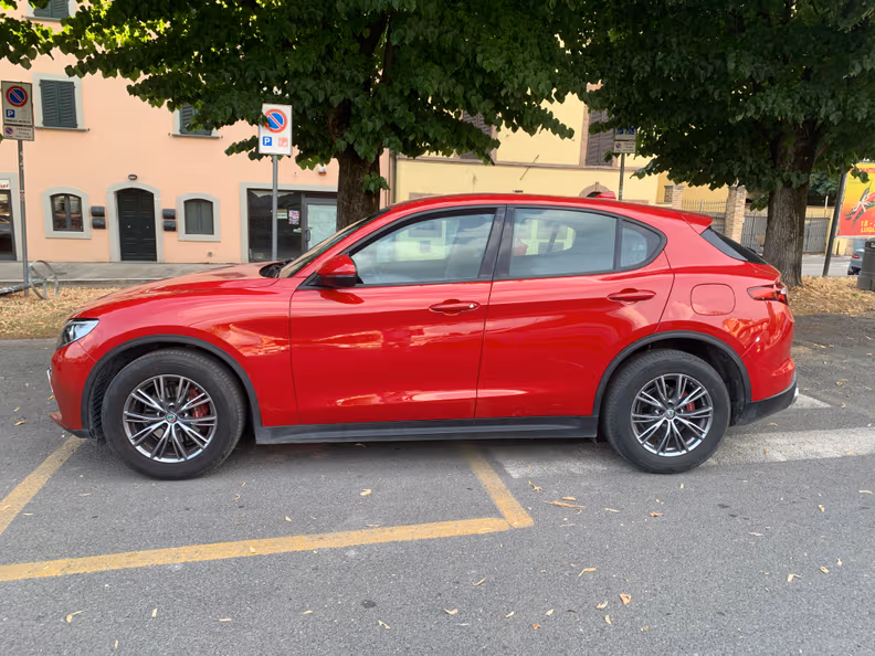 Alfa Romeo Stelvio - 3