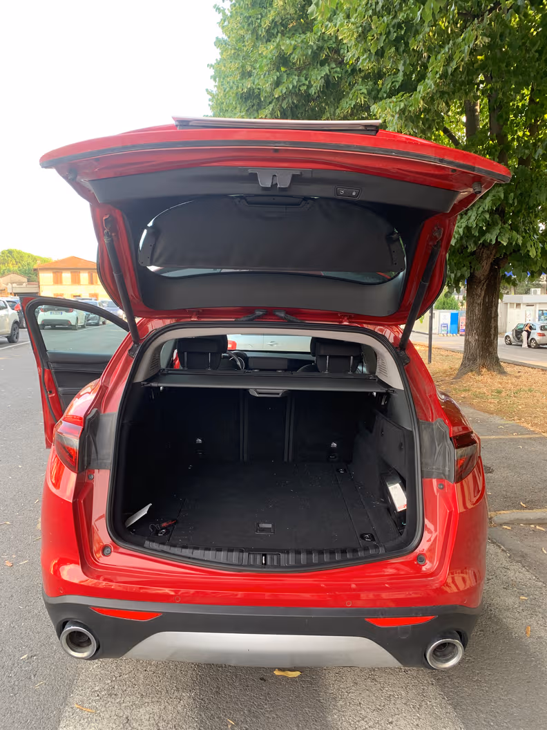 Alfa Romeo Stelvio - 40