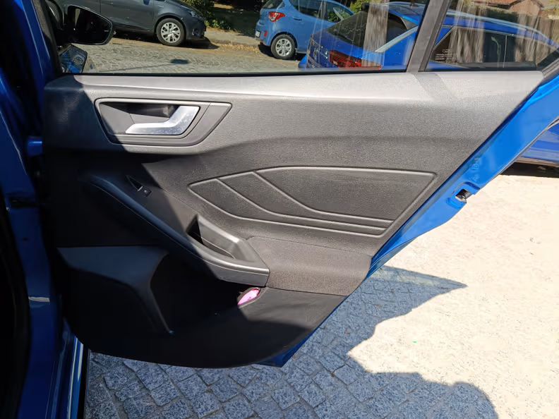 Ford Focus - 35