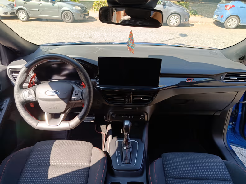 Ford Focus - 27