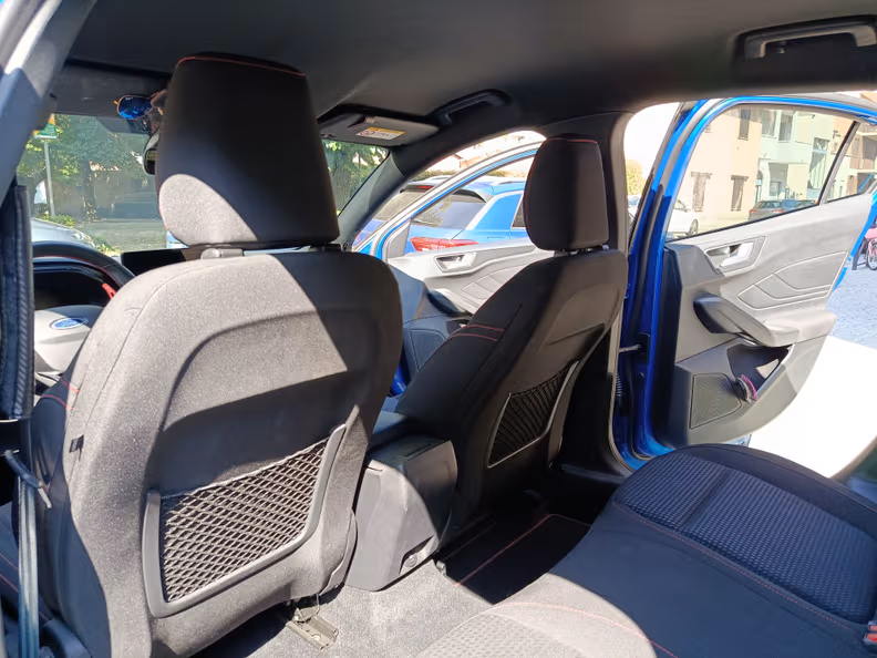 Ford Focus - 21