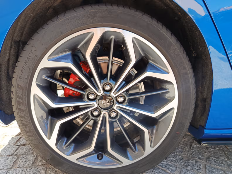 Ford Focus - 42