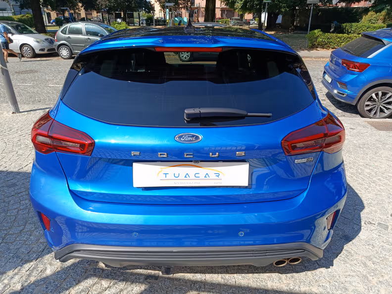 Ford Focus - 6