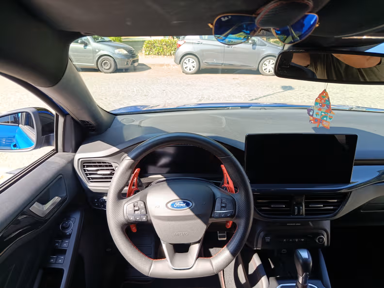 Ford Focus - 28