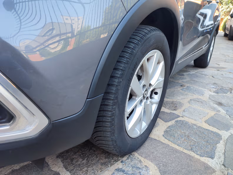 Renault Captur - 16
