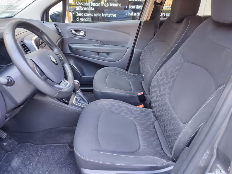 Renault Captur - 8