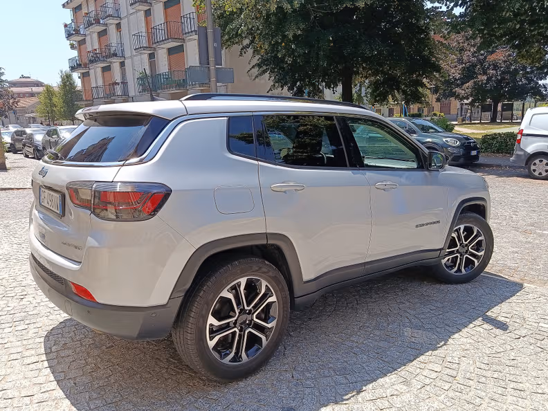 Jeep Compass - 5