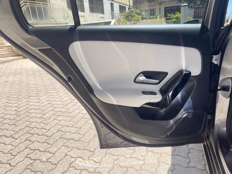 Mercedes-Benz A-Class - 38
