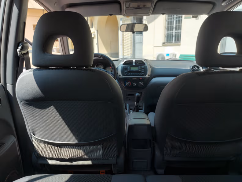 Toyota RAV 4 - 22