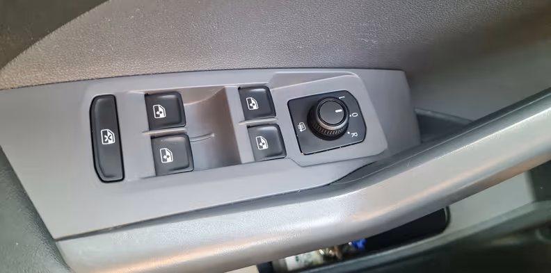 Volkswagen T-Cross - 27