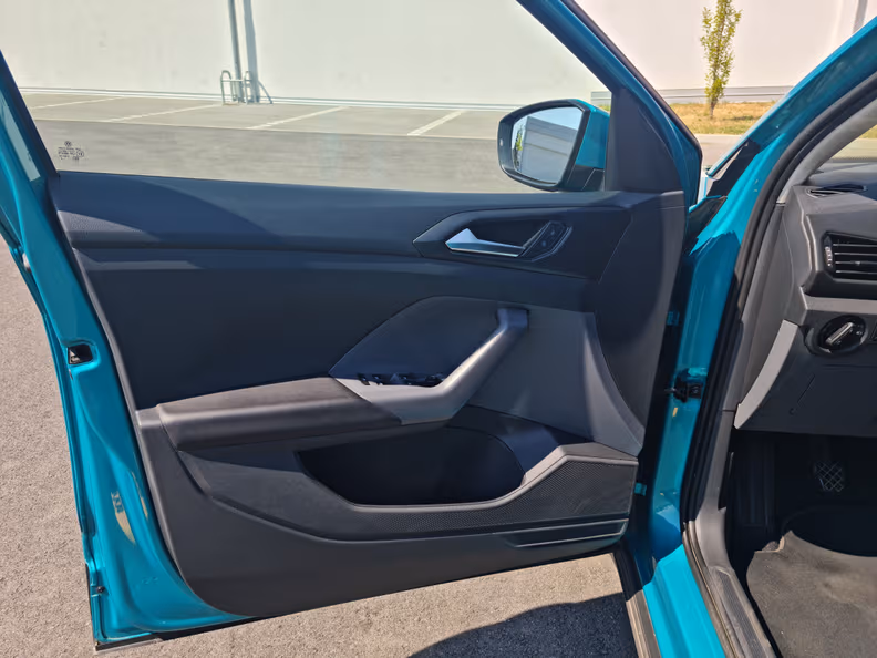 Volkswagen T-Cross - 18