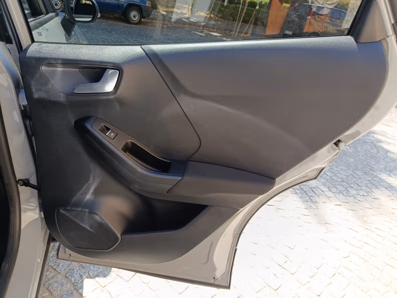 Ford Puma - 36