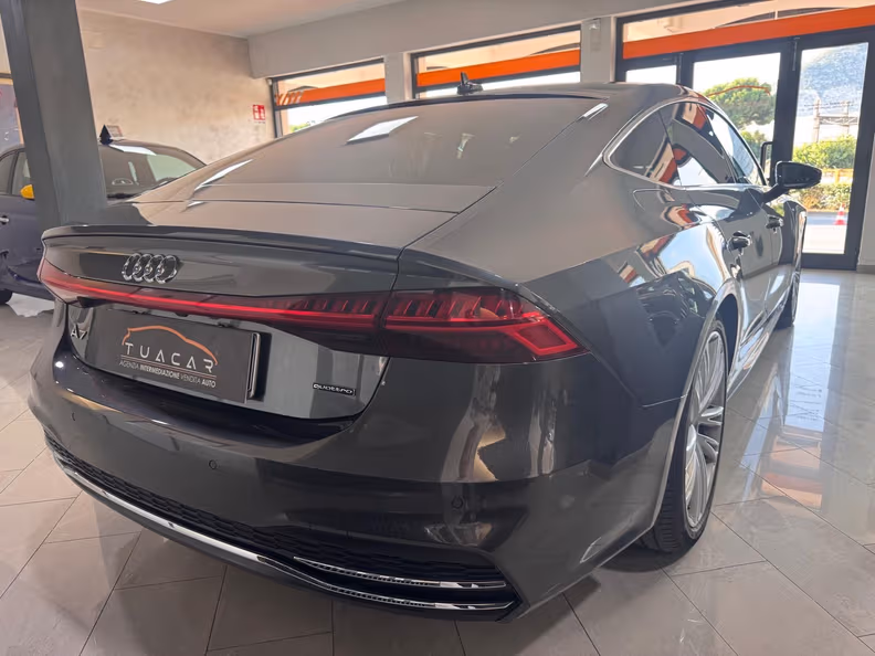 Audi A7 - 4