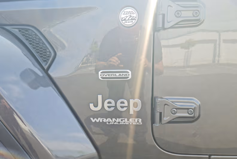 Jeep Wrangler - 10