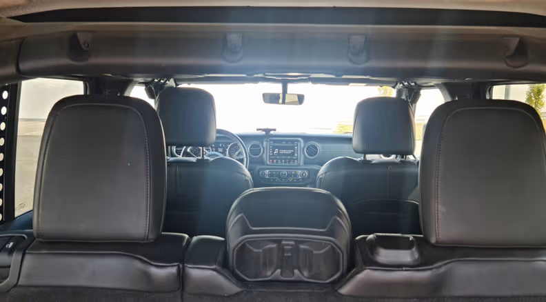 Jeep Wrangler - 27