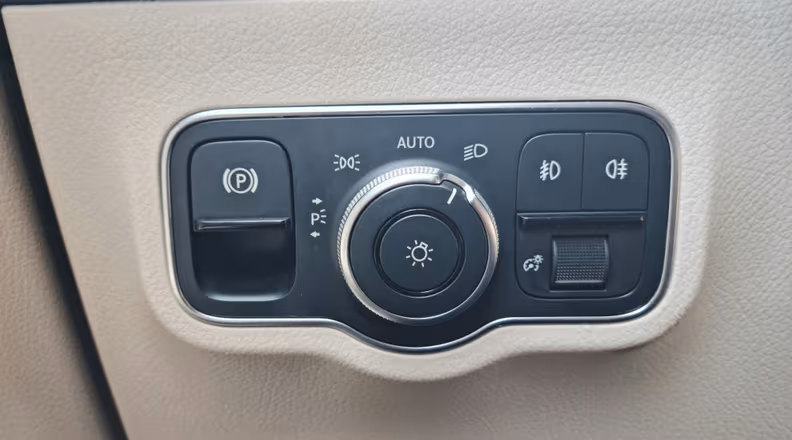 Mercedes-Benz GLA-Class - 23