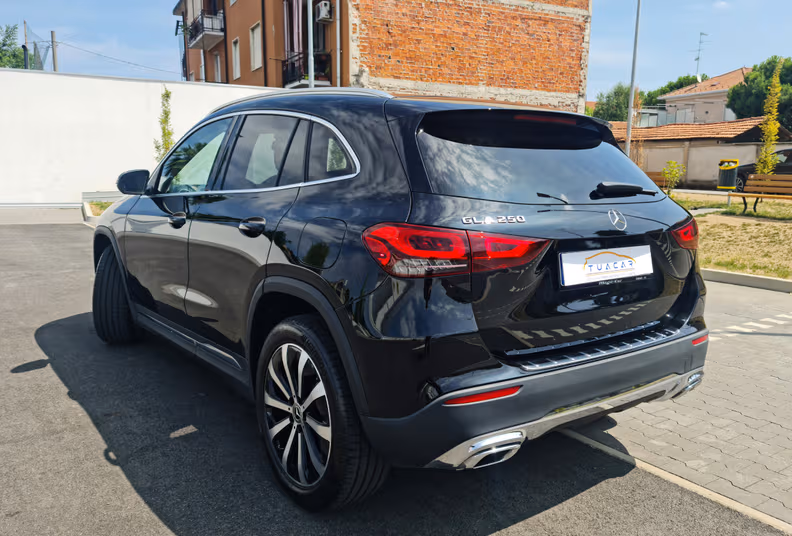 Mercedes-Benz GLA-Class - 9