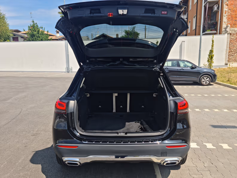 Mercedes-Benz GLA-Class - 51