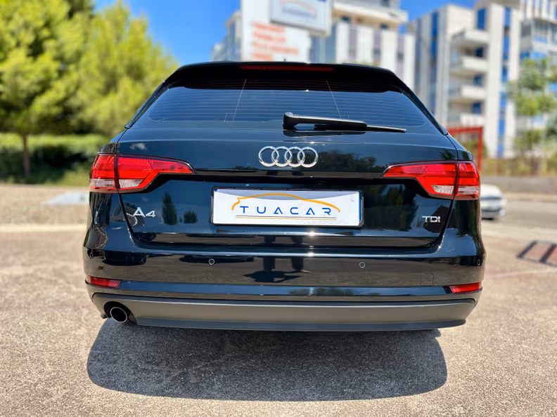 Audi A4 - 9