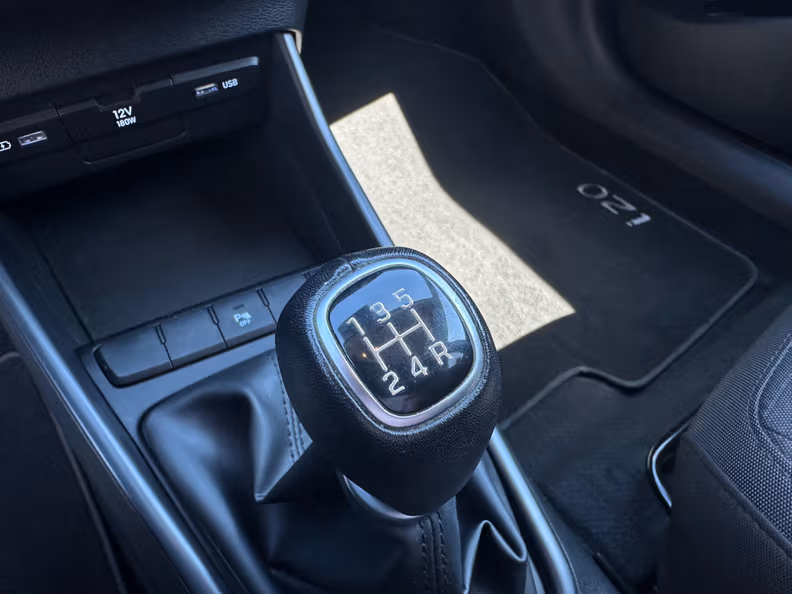 Hyundai i20 - 21