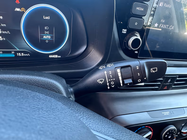 Hyundai i20 - 20