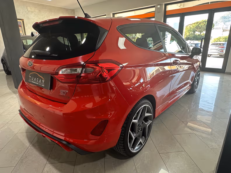 Ford Fiesta - 5