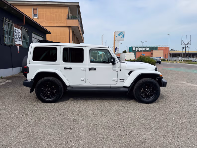 Jeep Wrangler - 6