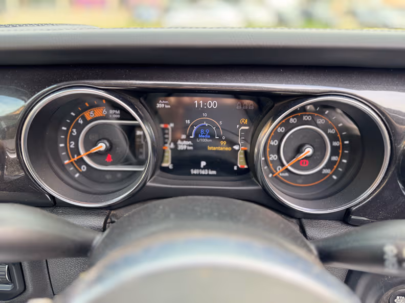 Jeep Wrangler - 18