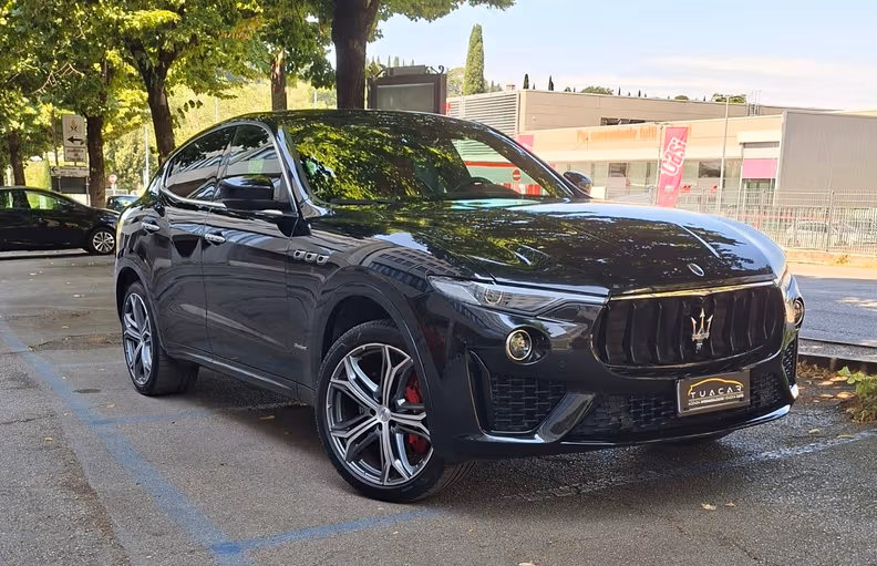 Maserati Levante - 4