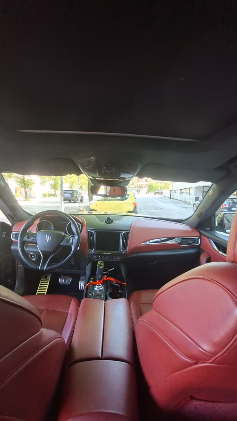 Maserati Levante - 16
