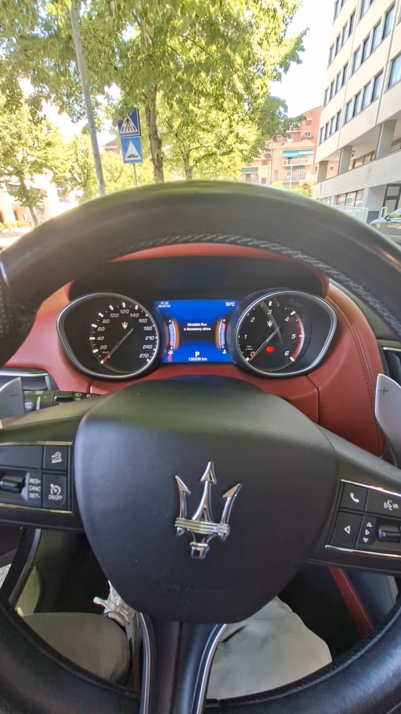 Maserati Levante - 30