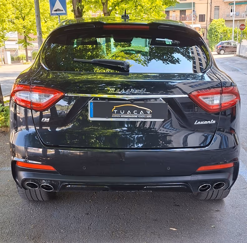 Maserati Levante - 5