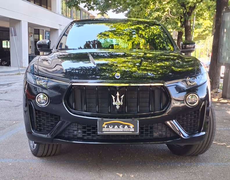 Maserati Levante - 3