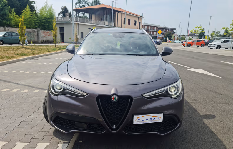 Alfa Romeo Stelvio - 3
