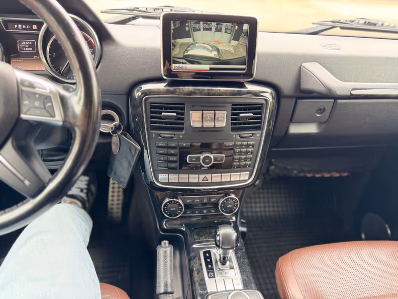 Mercedes-Benz G-Class - 18